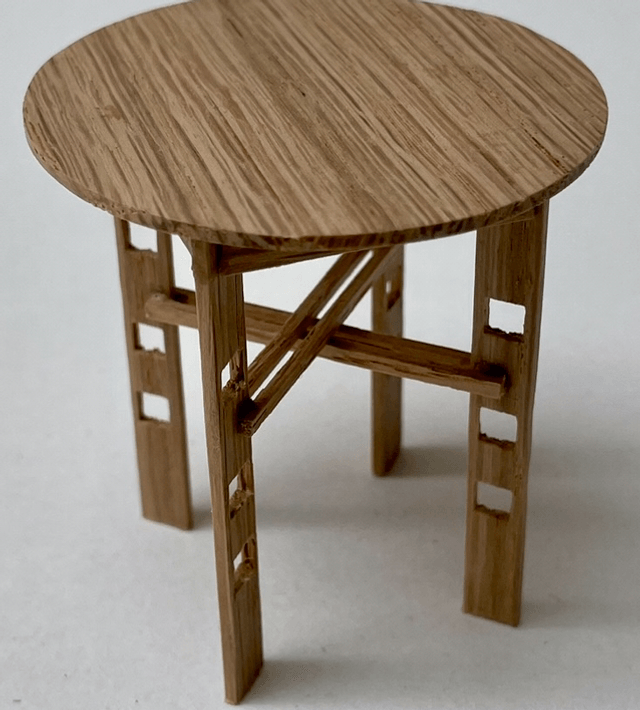 Round Table