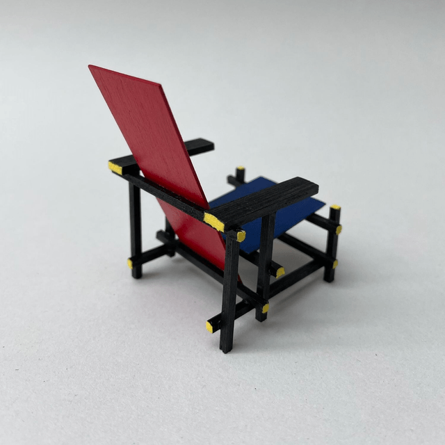 Red-Blue chair