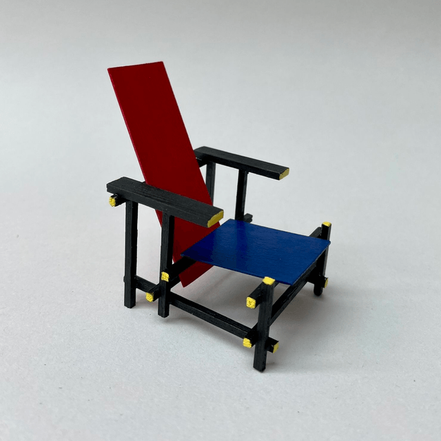 Red-Blue chair
