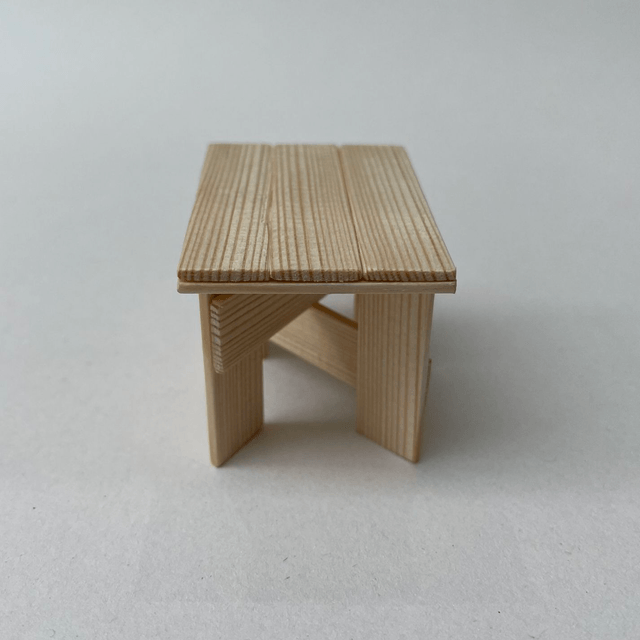 Crate Table